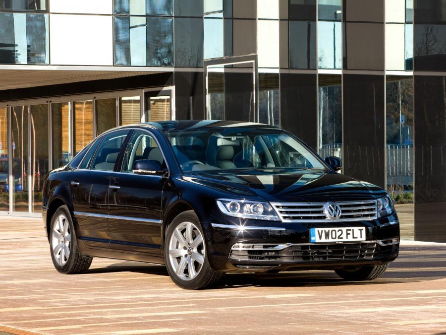  Volkswagen Phaeton V6 TDi 2010 года  (UK) (фото 11 из 12)